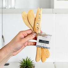 Load image into Gallery viewer, Bamboo Cheese Knife Set