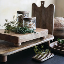 Load image into Gallery viewer, Mango Wood Curved Serving Board