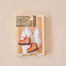 Load image into Gallery viewer, Pine Wood Hiking Boots Ornament