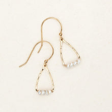 Load image into Gallery viewer, Holly Yashi Earrings