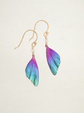 Load image into Gallery viewer, Holly Yashi Earrings