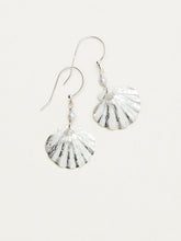 Load image into Gallery viewer, Holly Yashi Earrings