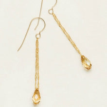 Load image into Gallery viewer, Holly Yashi Earrings