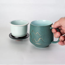 Load image into Gallery viewer, Tea Mugs w/ Lid &amp; Infuser
